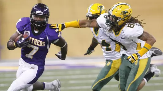 No. 14 UNI Falls 33-21 to No. 1 NDSU In MVFC Clash