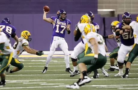 UNI Falls To SIU 34-31