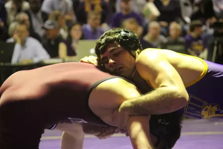 UNI Wrestling Knocks Off #13 Oklahoma, 18-15