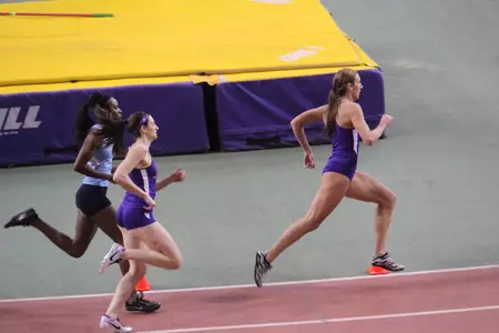 Williams Wins Discus Competition At Drake Relays