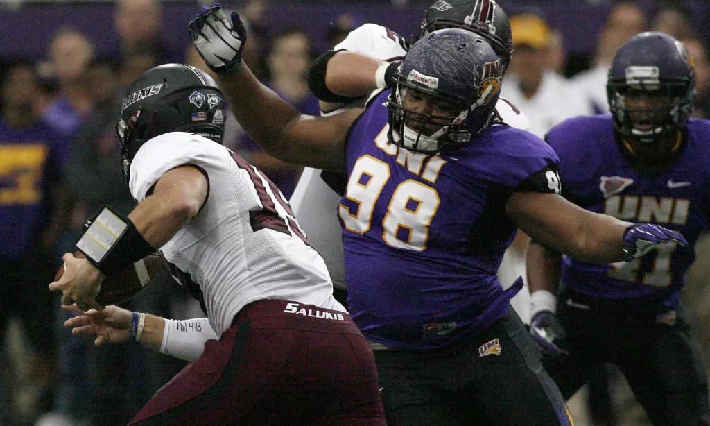 UNI Falls To Southern Illinois in Overtime, 24-17