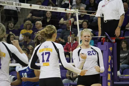 UNI Downs Drake in Three Sets