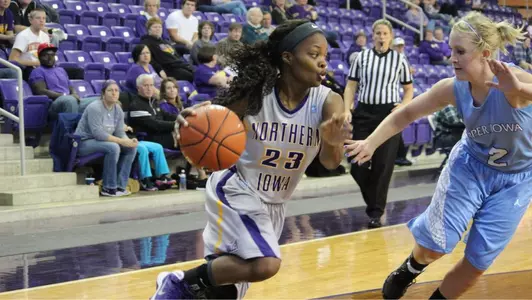 UNI Drops Battle Against Indiana State, 60-53