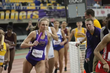Women's 4X800 Relay Team Sets New School Record
