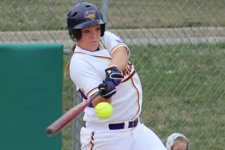 Panthers Take 2nd Round of MVC Tournament, 6-4