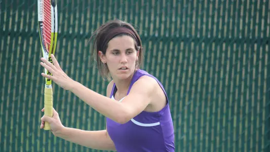 Southern Illinois Nets 5-2 Win Over UNI