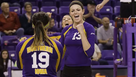 UNI Tops Loyola, 3-1; Panthers Nab 20th Win