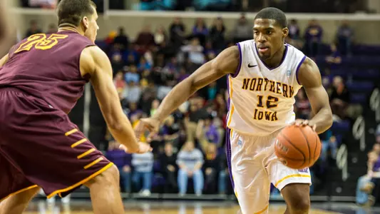 Panthers Roll The Ramblers, 80-58