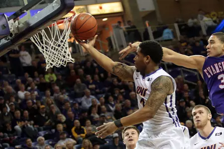 UNI Marches Past Evansville, 68-57
