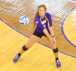 Amie Held-scrimmage-2015