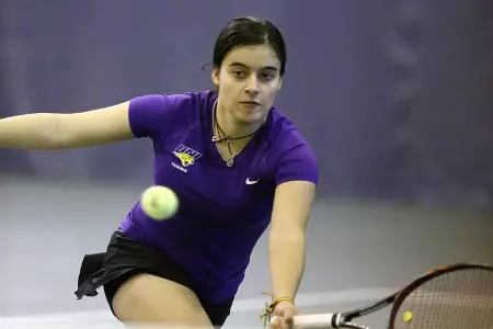 Elvira Lopez