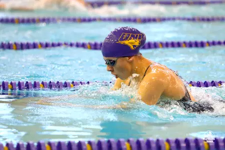 Swimming and Diving Returns to Action Friday Image