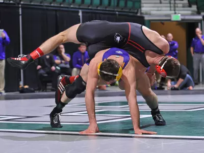 2016 wrestling Bryce Steiert MAC Day 1