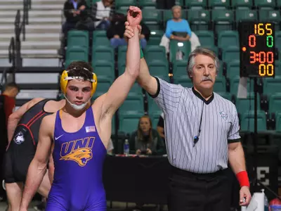 2016 MAC wrestling - Bryce Steiert