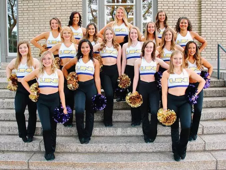 2019 UNI Dance team
