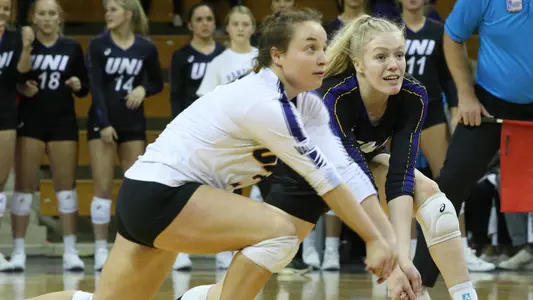 Sydney Petersen Kira Fallert Senior Night