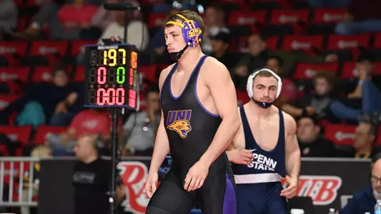 2022 wrestling Noah Glaser