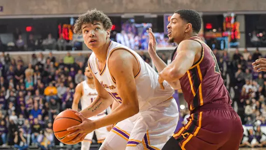 2022 Noah Carter Loyola