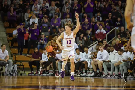Bowen Born vs. Loyola (2.26.22)