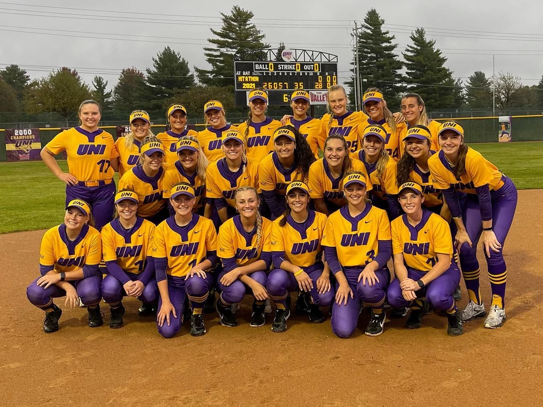 2022 Softball Team at Hit-a-Thon