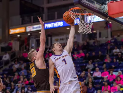Cole Henry Dunk vs. Valpo (1-25-23)