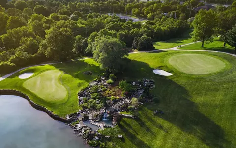 Twin Oaks Country Club (MO)
