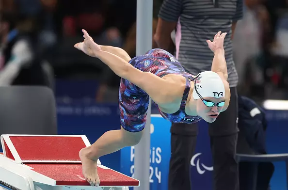 NANTERRE, FRANCE - AUGUST 31: Olivia Chambers of Team United Staes competes in the heats of the Women's 400m Freestyle -S13 on day three of the Paris 2024 Summer Paralympic Games at Paris La Defense Arena on August 31, 2024 in Nanterre, France. (Photo by Ian MacNicol/Getty Images)