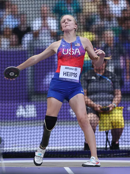 PARIS, FRANCE - SEPTEMBER 01: Jessica Heims of Team United States of America competes in Women's Discus Throw - F64 Final on day Four of the Paris 2024 Summer Paralympic Games at Stade de France on September 01, 2024 in Paris, France. (Photo by Michael Reaves/Getty Images)