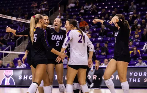 VB Huddle vs. Belmont (2025)