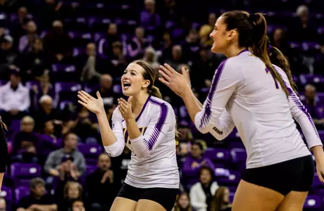 Cassidy Hartman and Isabelle Elliott (2025 MVC SF)