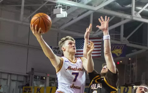 UNI men’s basketball scores ten-point home win over Valparaiso Image
