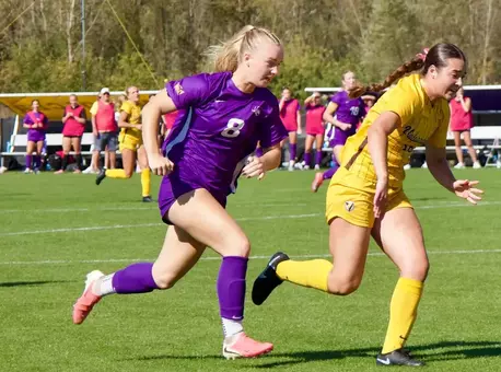 UNI soccer enters home stretch of season visiting UIC