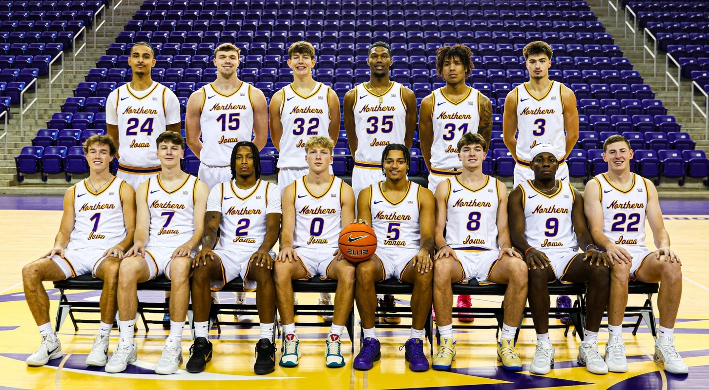 2026-27 MBB Team Photo
