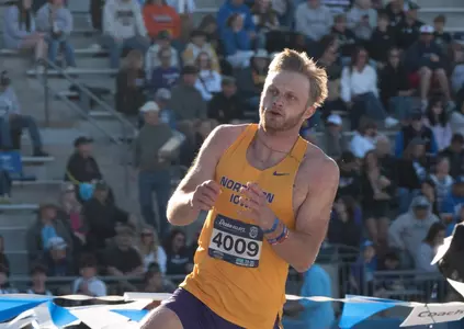 Carter Morton (2026 Drake Relays HJ)