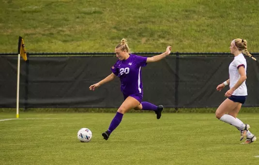 Allison Flies (2025 vs. UIC)