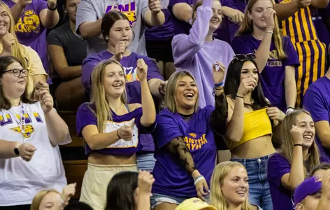Crowd Shot (2025-26)