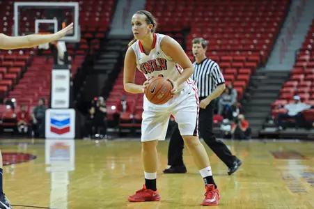 Alana Cesarz scored 18 points for UNLV on Saturday.