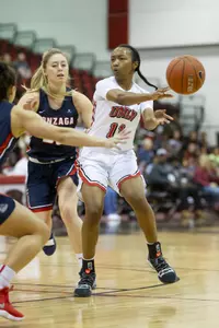 Justice Ethridge no look pass