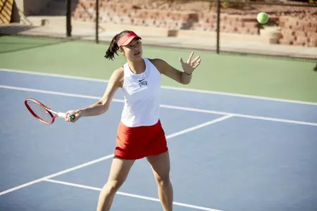 Aiwen Zhu
