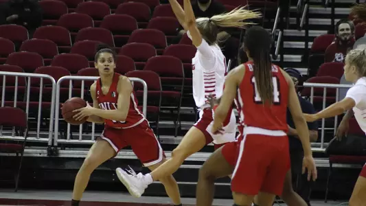 Nia Johnson vs Fresno State