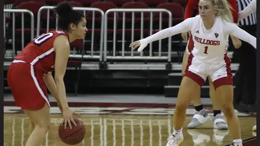 Nia Johnson vs Fresno State