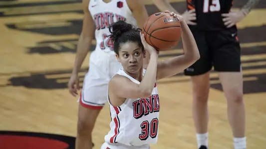Nia Johnson vs Pacific
