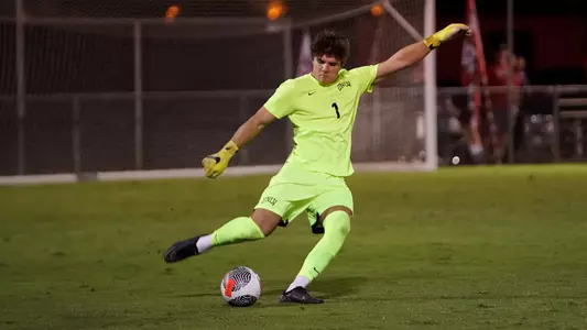 Lemos goal kick