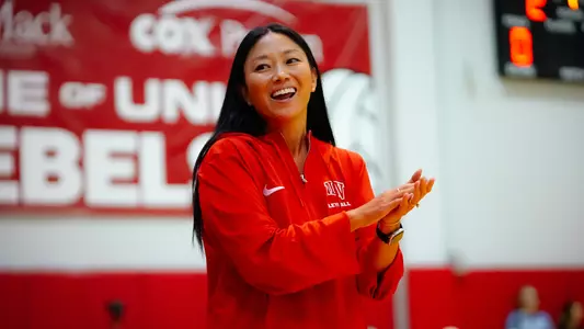 Malia Shoji
