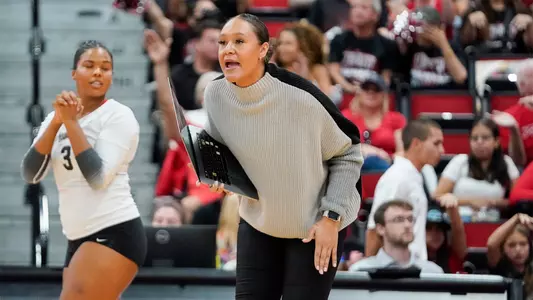 Deja Harris coaching