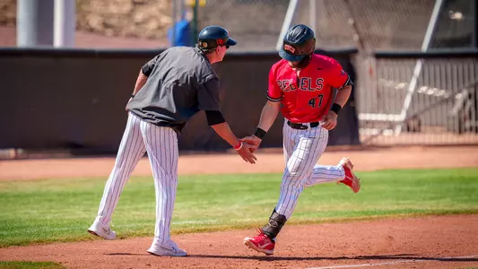 Kryszczuk home run high five w/ Higgins