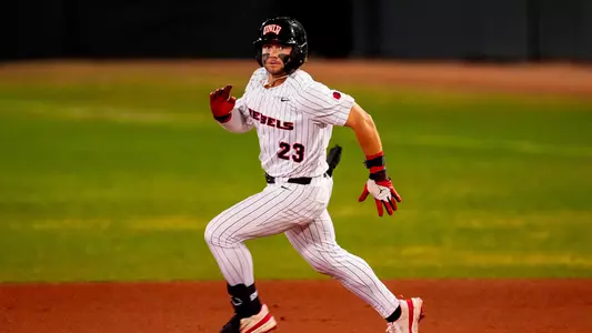 Myro baserunning