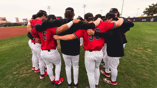 Baseball 2025 Huddle