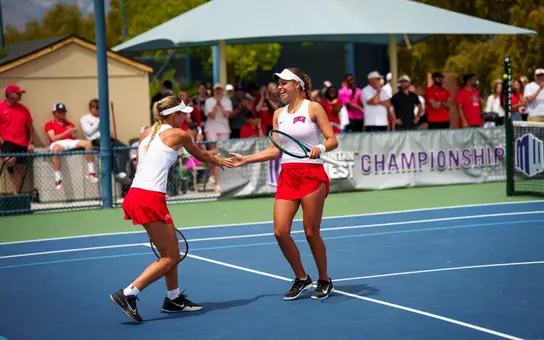 Doubles Nikol Hudson