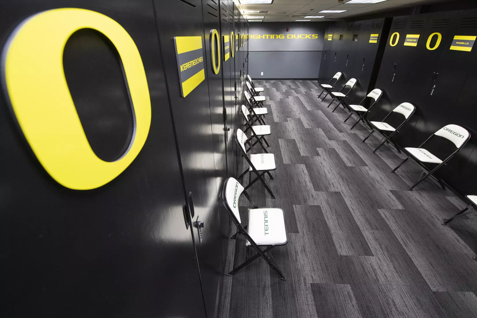 The Oregon Ducks Menâ??s Tennis locker room at Mac Court and the Student Tennis Center in Eugene, Oregon on February 02, 2022 (Isaac Wasserman/ Eric Evans Photography)